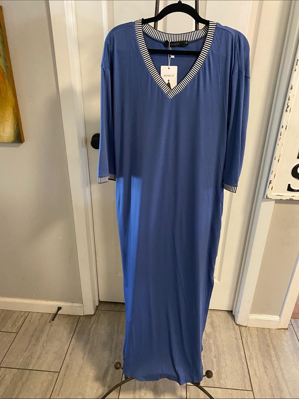 Zesica Kaftan style dress Size M BNWT